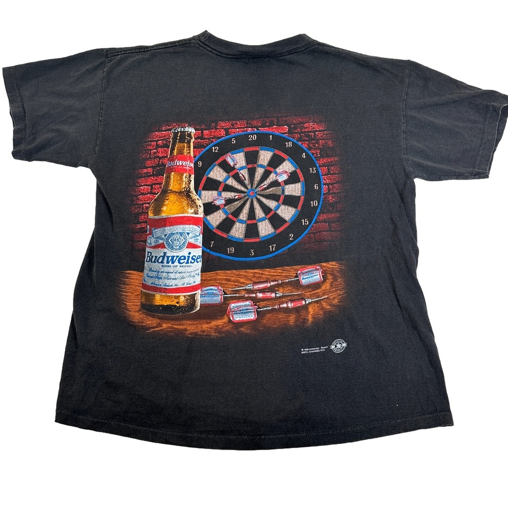 Budweiser Black Tee vintage 90s 1998 dart dartboard Dartboard graphic faded‎